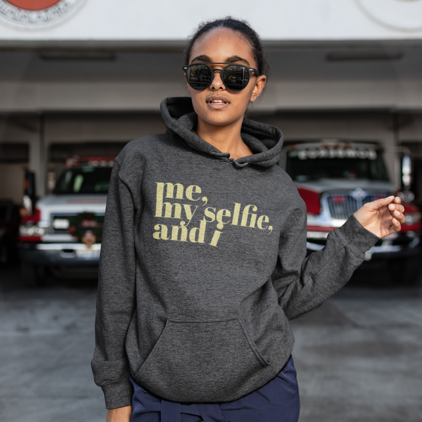 Me, My Selfie, and I Hoodie - TalkPeng