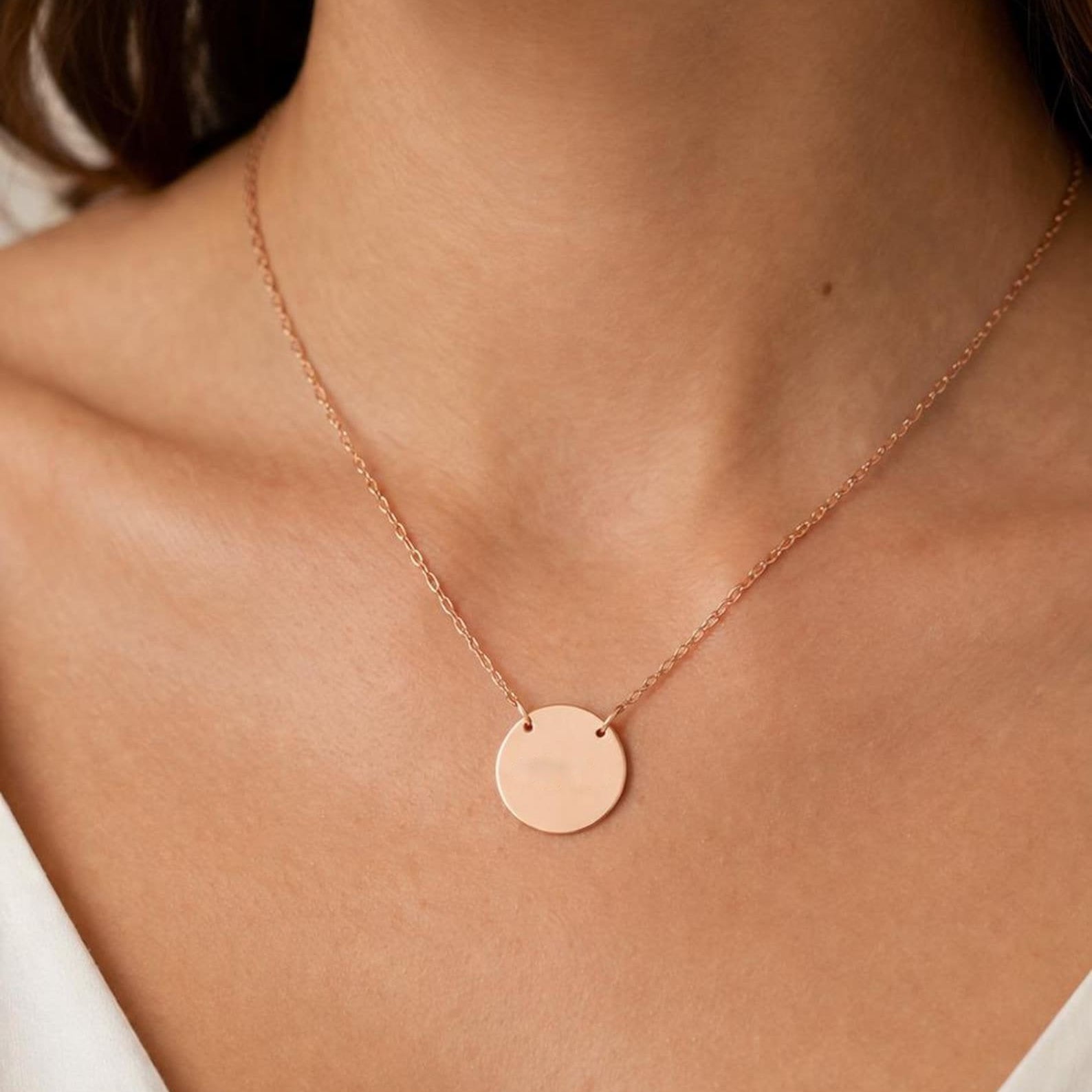 CUSTOM Engraved Circle Necklace - TalkPeng