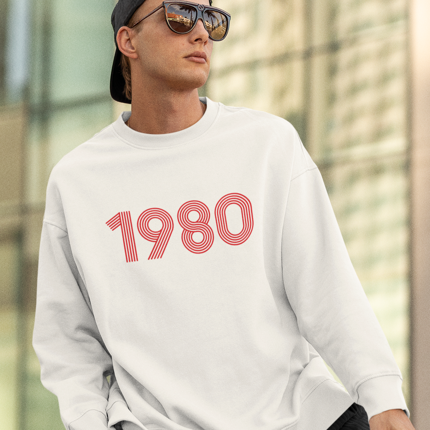 1980 RETRO RED Sweater White S