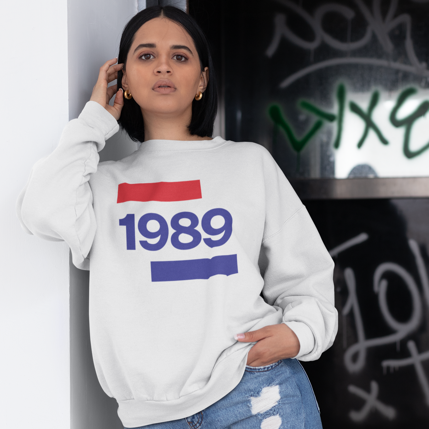 1989 'Going Dutch' UNISEX Sweater - TalkPeng