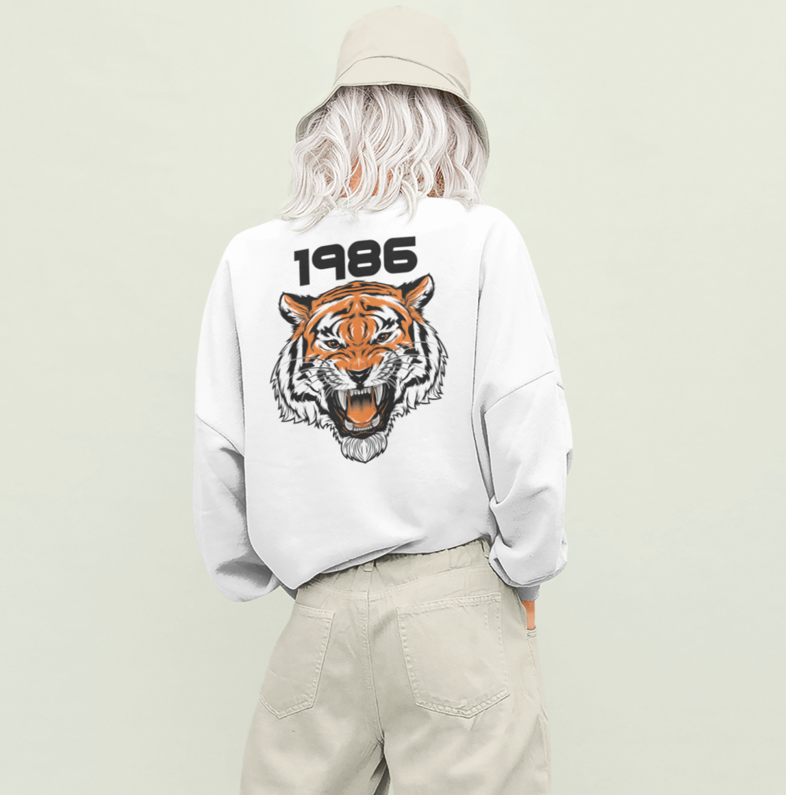 86 TIGER Sweater